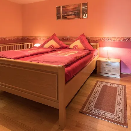 Eulenberghof Kraus Apartment *